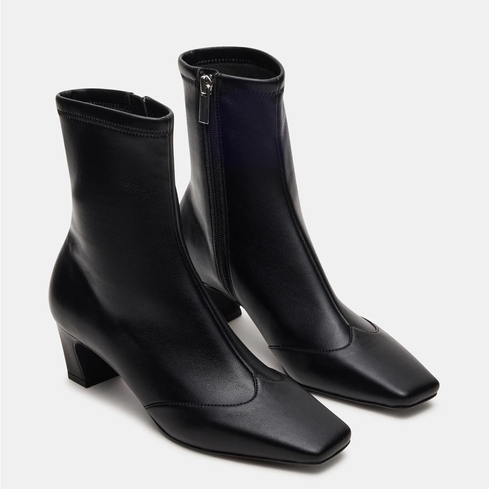 Steve Madden Jeter Black Ankle Boots